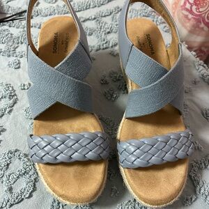 Espadrille Sandals -LIKE NEW